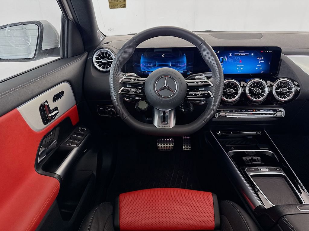Used 2024 Mercedes-Benz GLA 35 AMG 4MATIC image 26