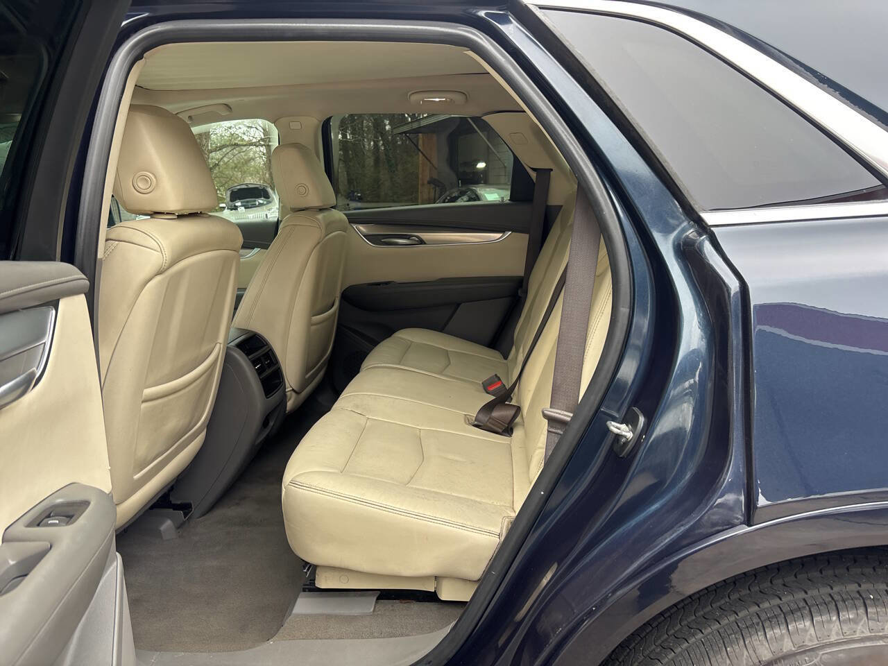 Used 2017 Cadillac XT5 Luxury image 14