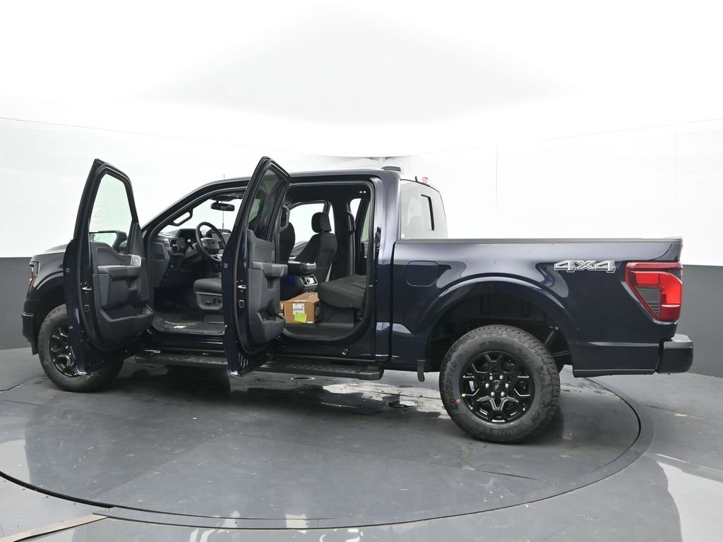 New 2025 Ford F150 XLT w/ Equipment Group 302A MID image 54