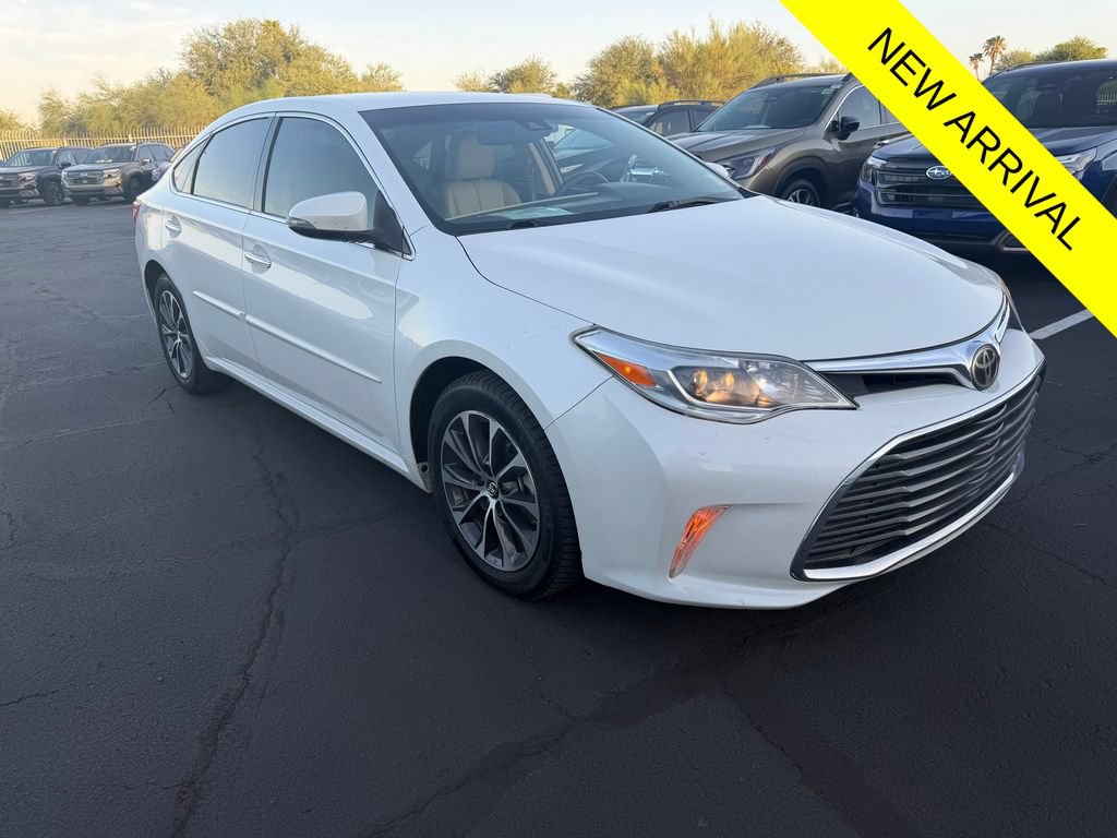 Used 2018 Toyota Avalon XLE w/ Carpet Mat Package