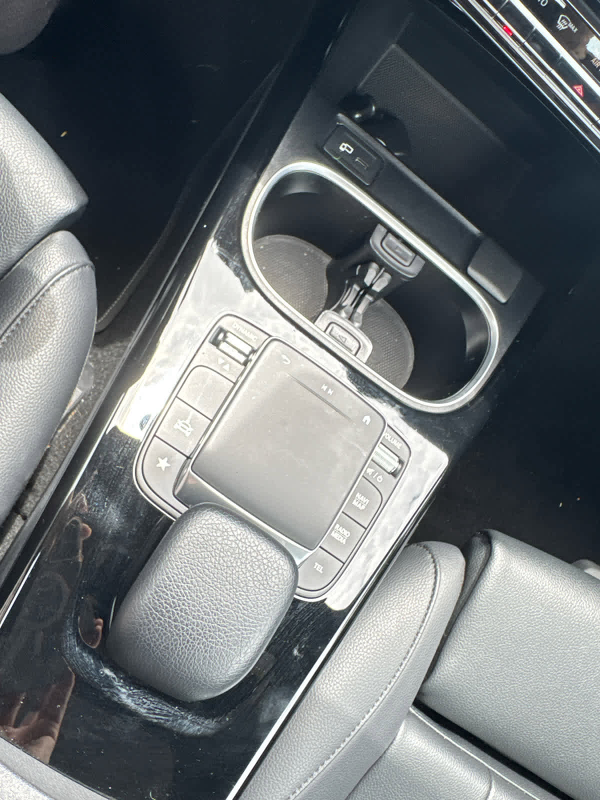 Used 2023 Mercedes-Benz CLA 250 image 21