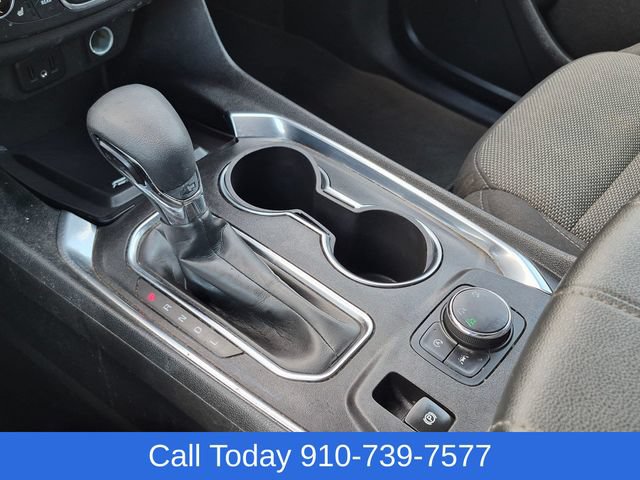 Used 2023 Chevrolet Traverse LT w/ Rear Camera Mirror Package AWD/4WD image 26