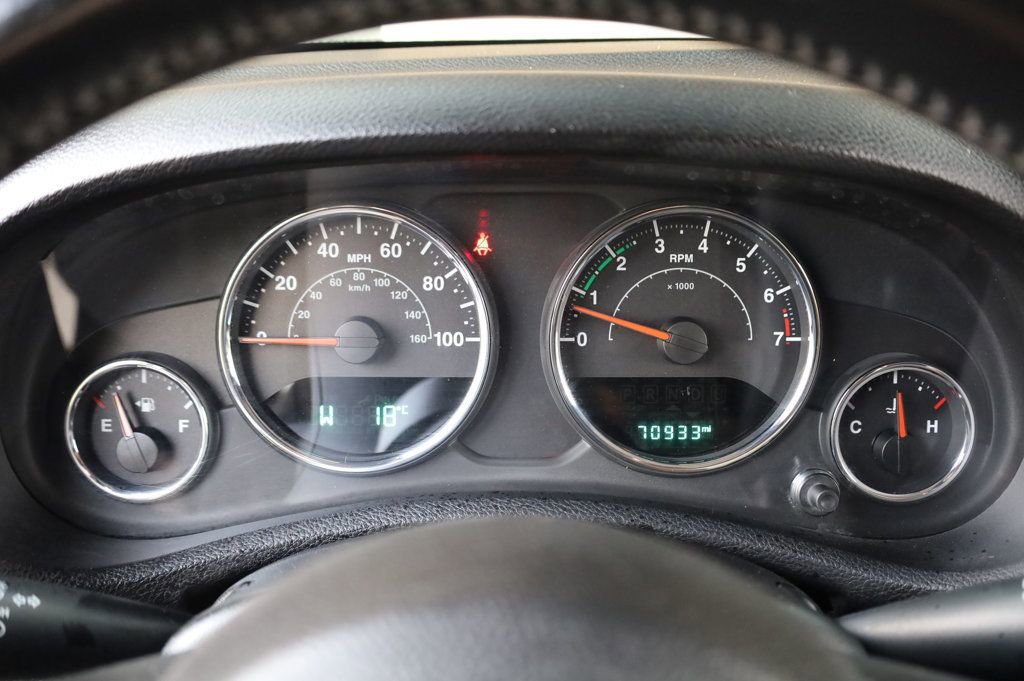 Used 2017 Jeep Wrangler Unlimited Sport w/ Quick Order Package 23S image 32