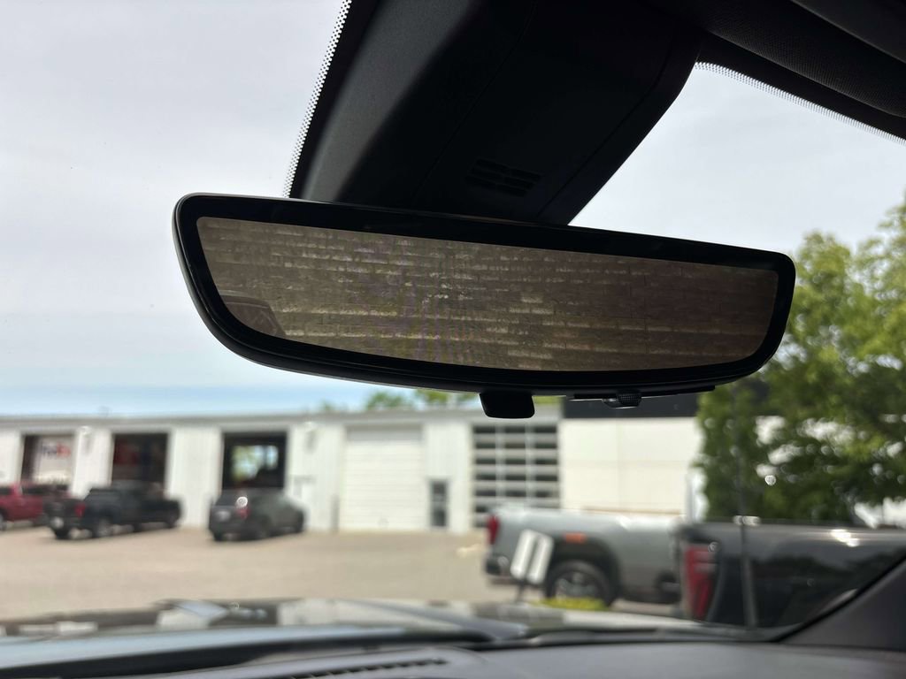 Used 2020 GMC Sierra 2500 AT4 w/ Technology Package AWD/4WD image 32