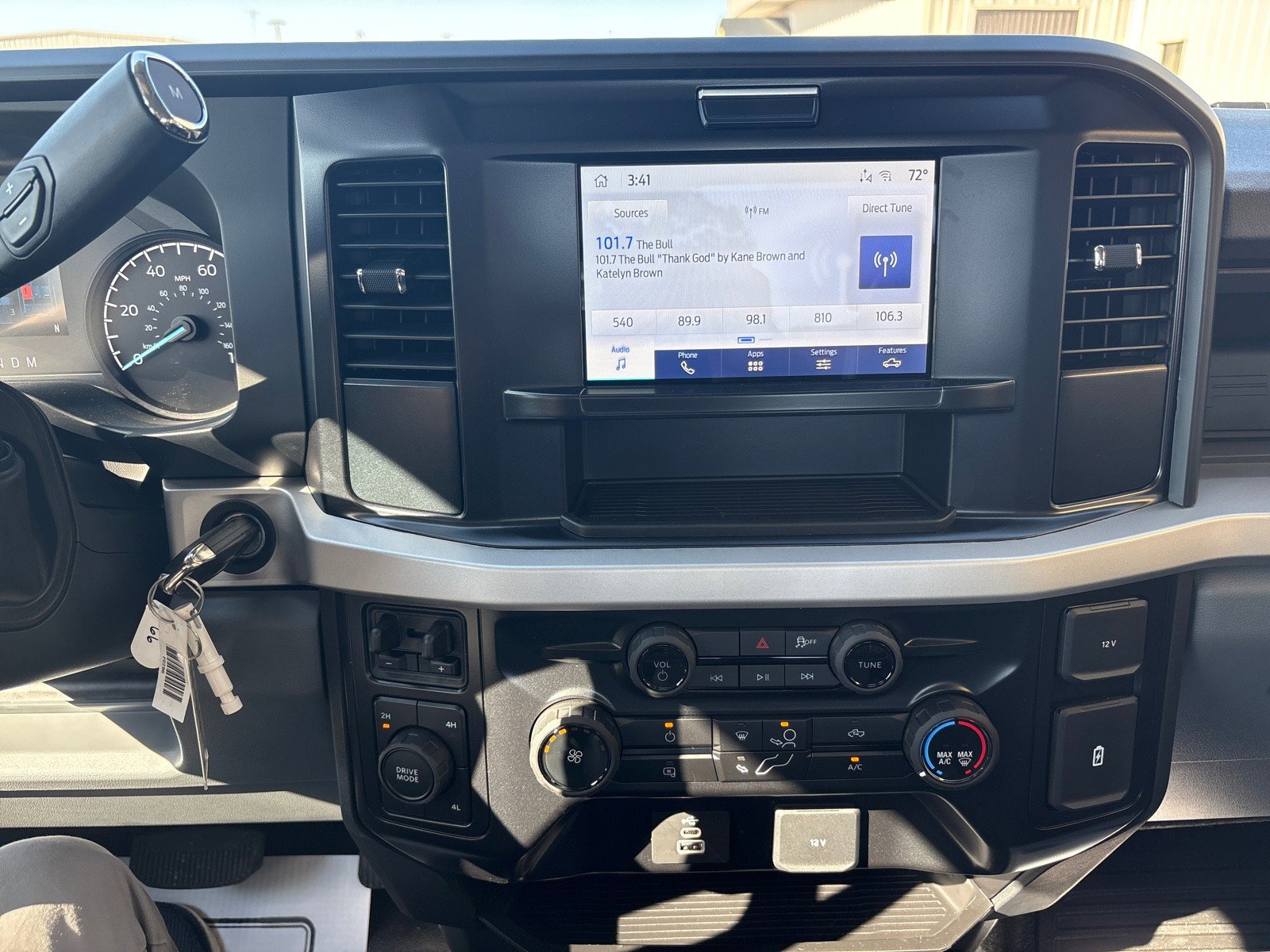 New 2026 Ford F250 XL image 18