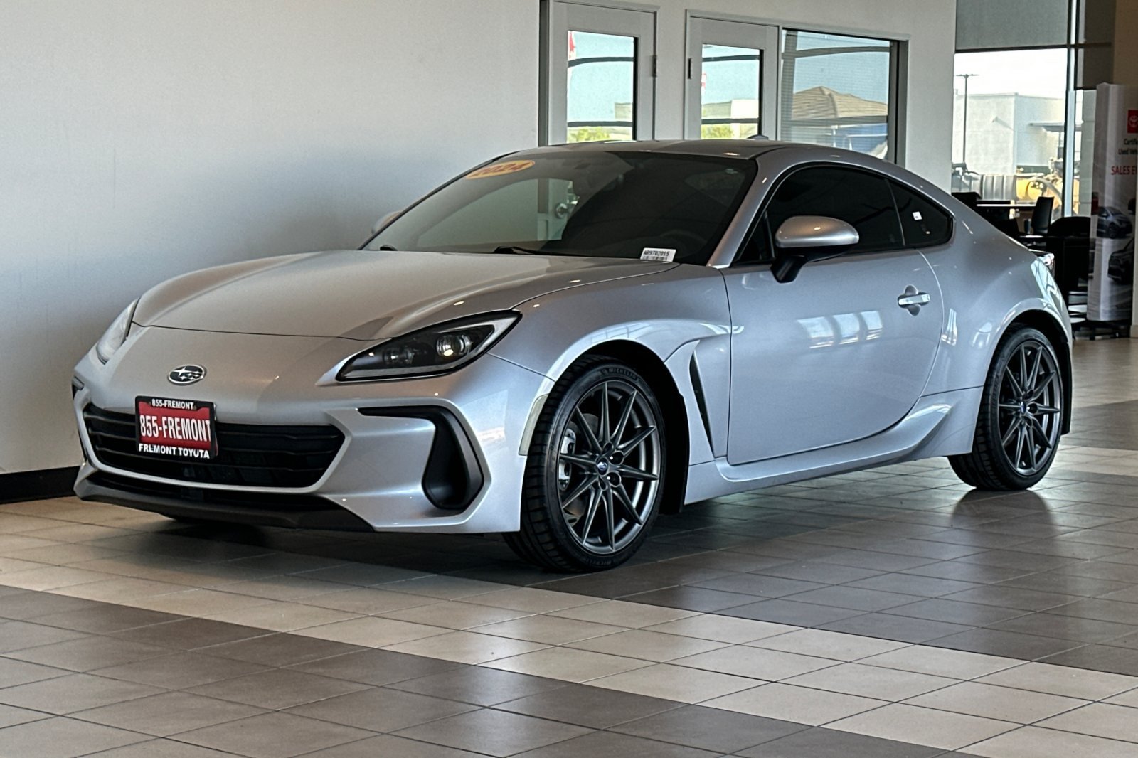 Used 2024 Subaru BRZ Limited RWD image 8