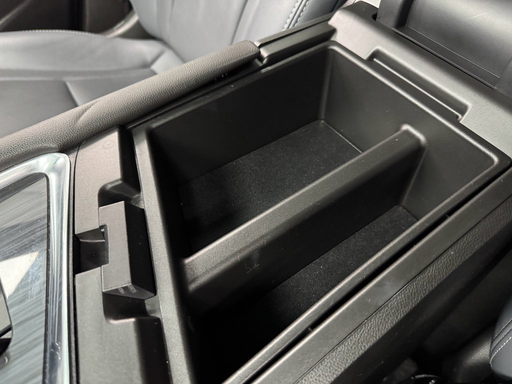 Used 2024 Buick Enclave Premium image 31