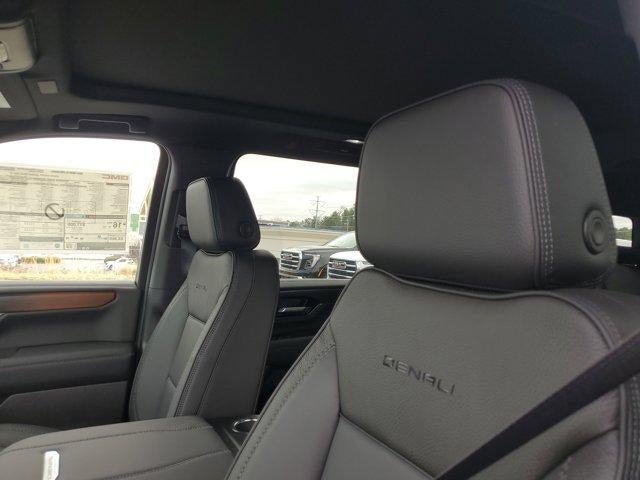 New 2026 GMC Yukon XL Denali w/ Sun & Power Step Package RWD image 20