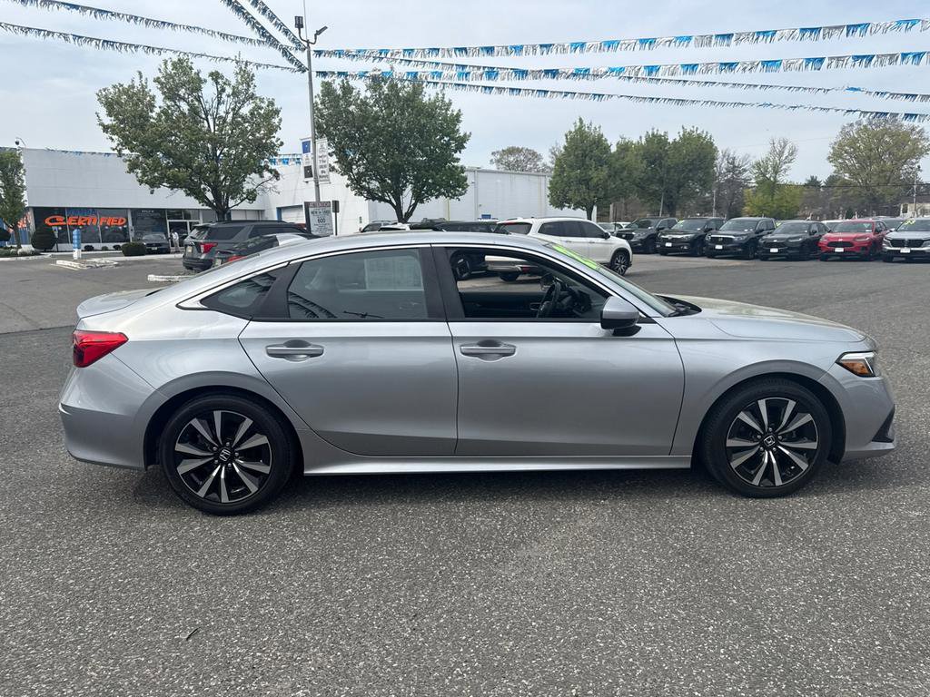 Used 2023 Honda Civic EX image 8