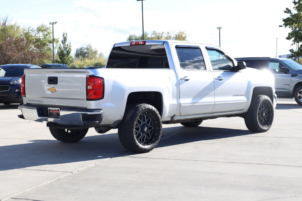 Used 2017 Chevrolet Silverado 1500 LT w/ All Star Edition AWD/4WD image 6