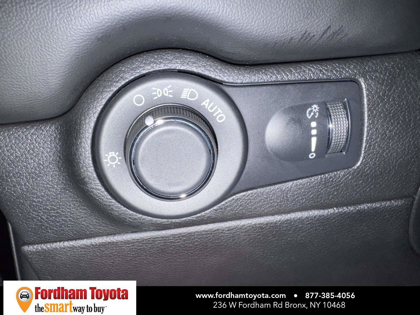 Used 2024 Dodge Durango GT AWD/4WD image 20