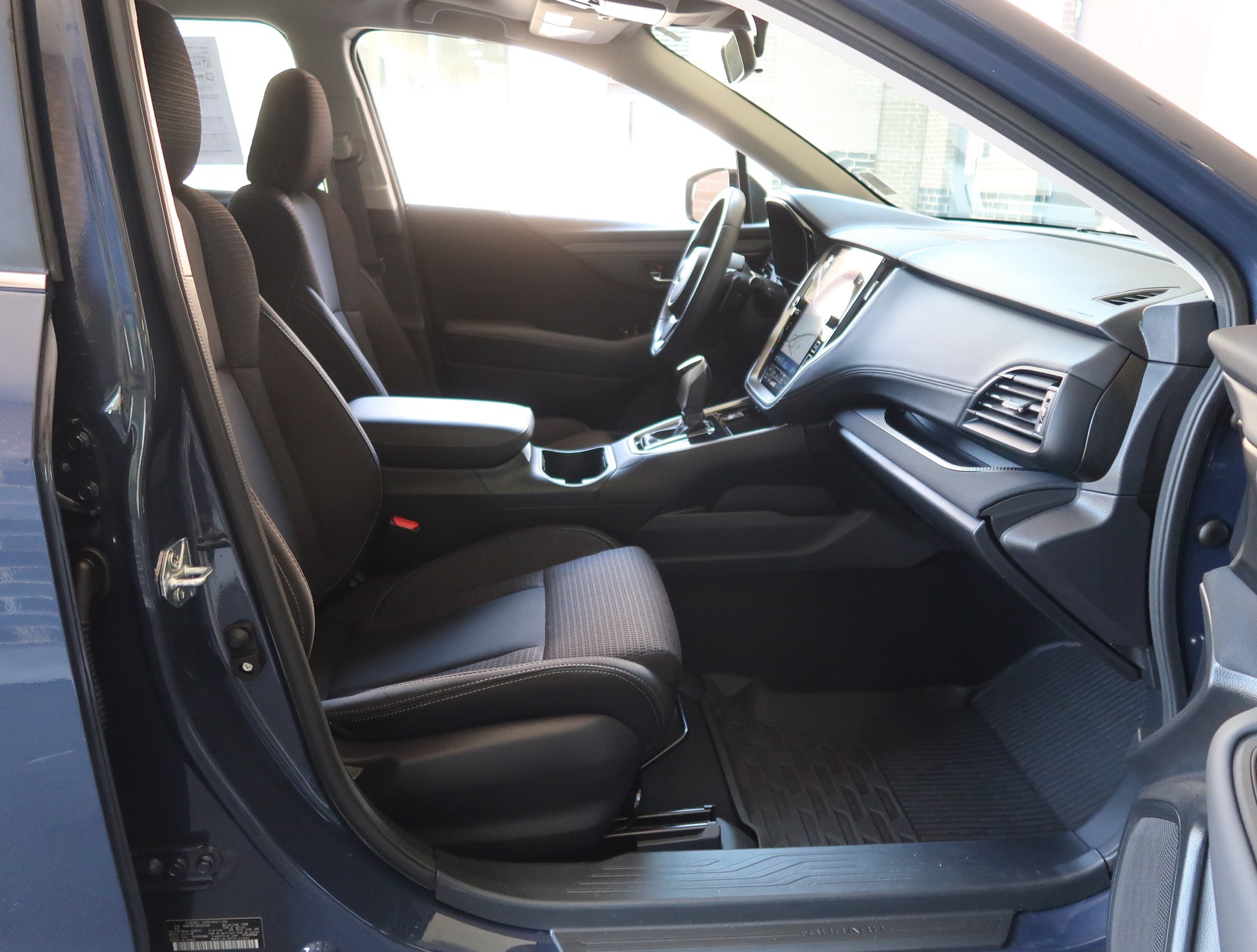 Certified 2024 Subaru Outback Premium AWD/4WD image 37