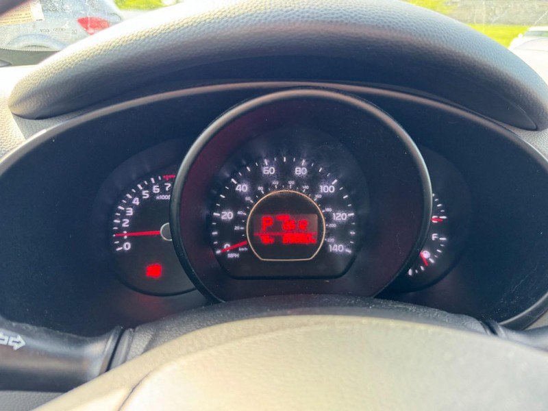 Used 2016 Kia Soul image 19
