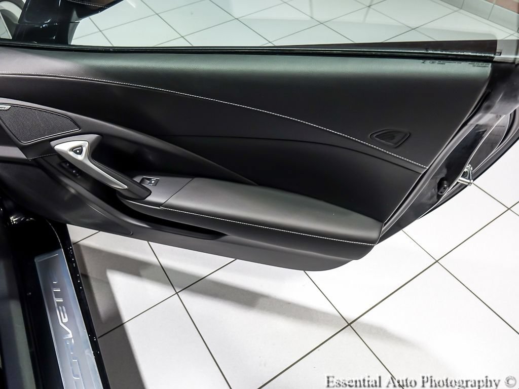 Used 2014 Chevrolet Corvette Stingray Coupe RWD image 22