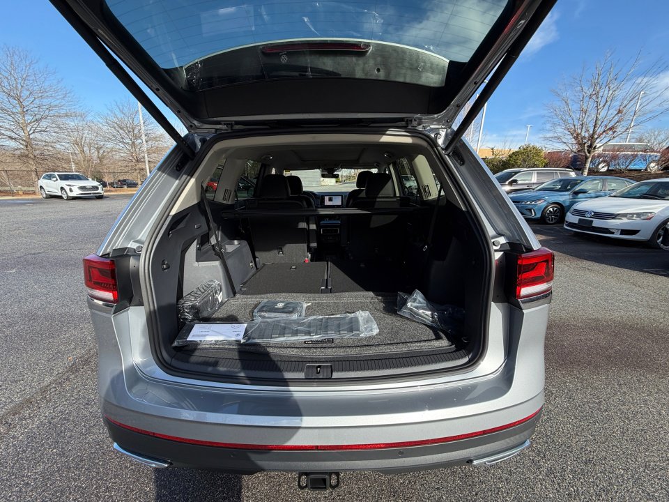 New 2026 Volkswagen Atlas SEL image 15