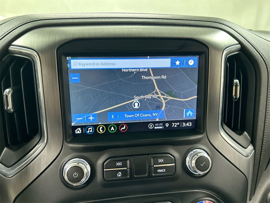 Used 2021 GMC Sierra 2500 Denali w/ Denali Ultimate Package image 16