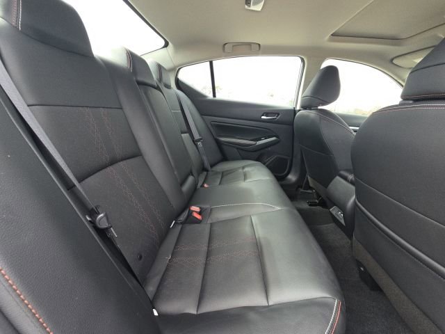 Used 2024 Nissan Altima 2.5 SR w/ SR Premium Package image 12