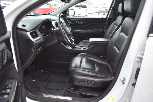 Used 2018 GMC Acadia SLT w/ LPO, Black Accent Package image 13