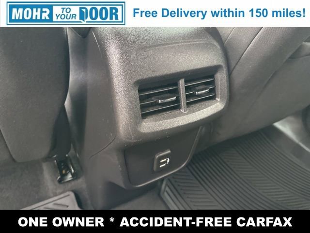 Used 2023 Chevrolet Equinox LT image 32