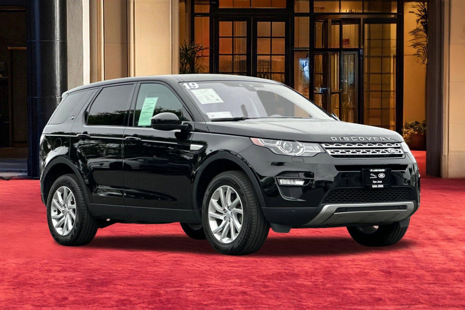 Used 2019 Land Rover Discovery Sport HSE AWD/4WD image 7