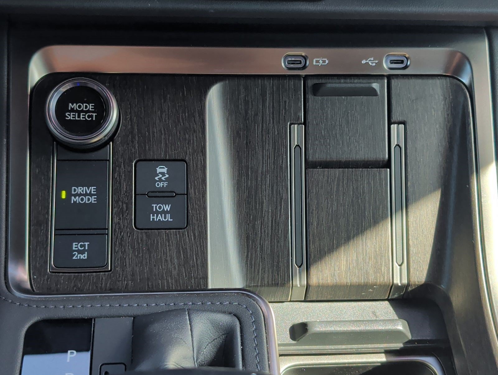 Certified 2024 Lexus GX 550 w/ Accessory Package (Z1) AWD/4WD image 20