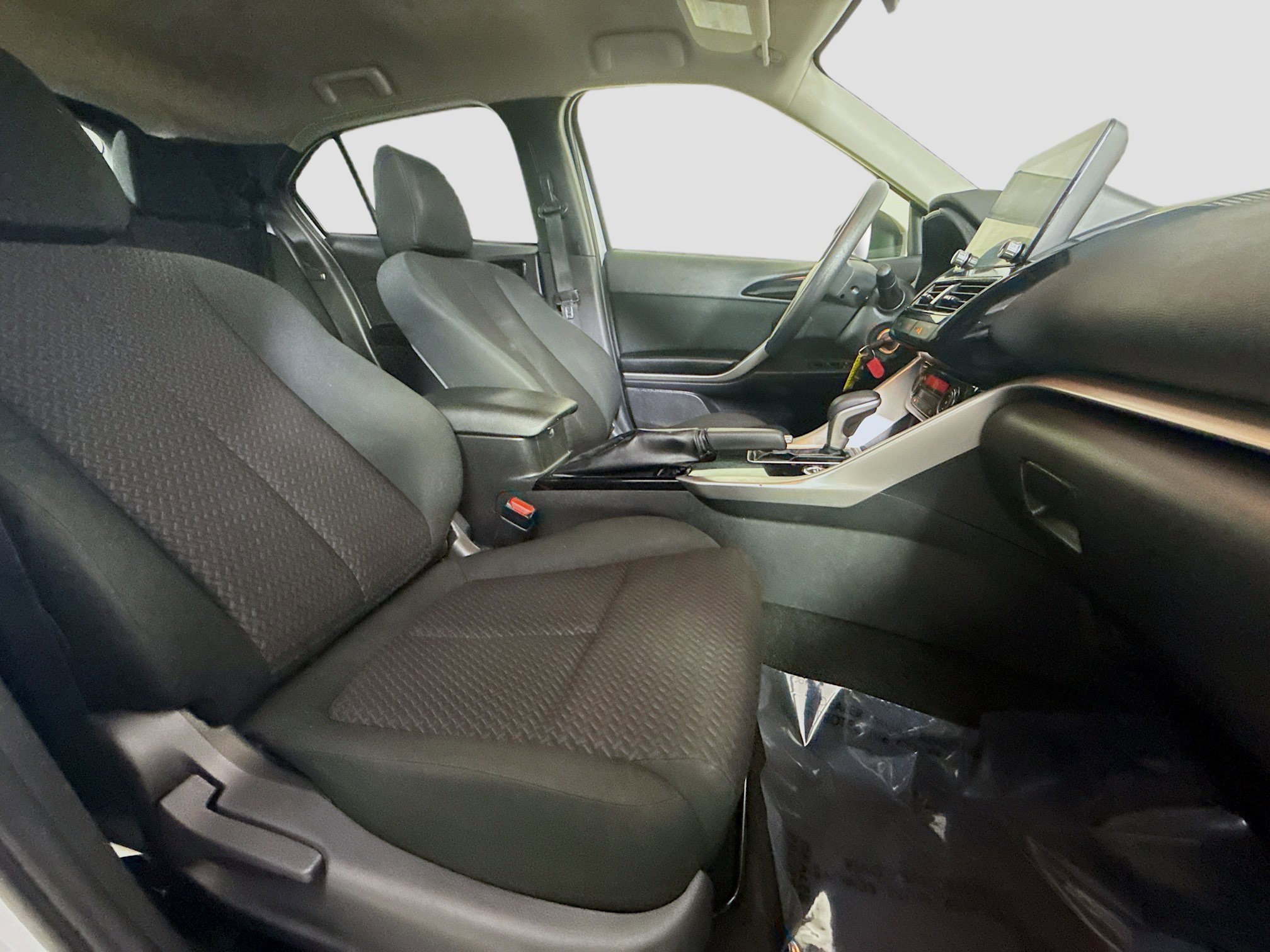 Used 2023 Mitsubishi Eclipse Cross LE image 29