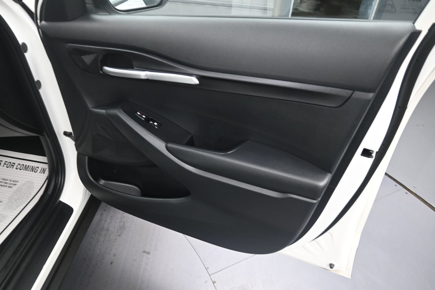 Used 2024 Kia Seltos LX AWD/4WD image 38