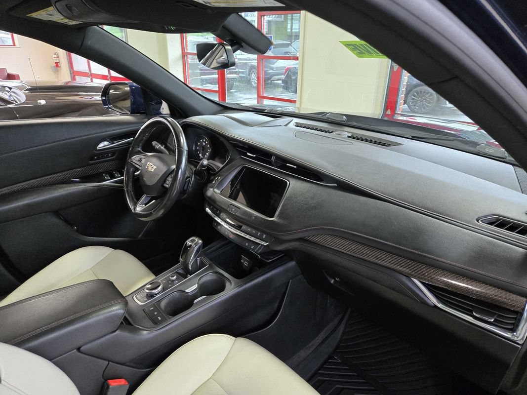 Used 2019 Cadillac XT4 Sport AWD/4WD image 20