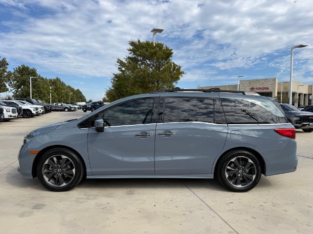 Used 2023 Honda Odyssey Elite image 8