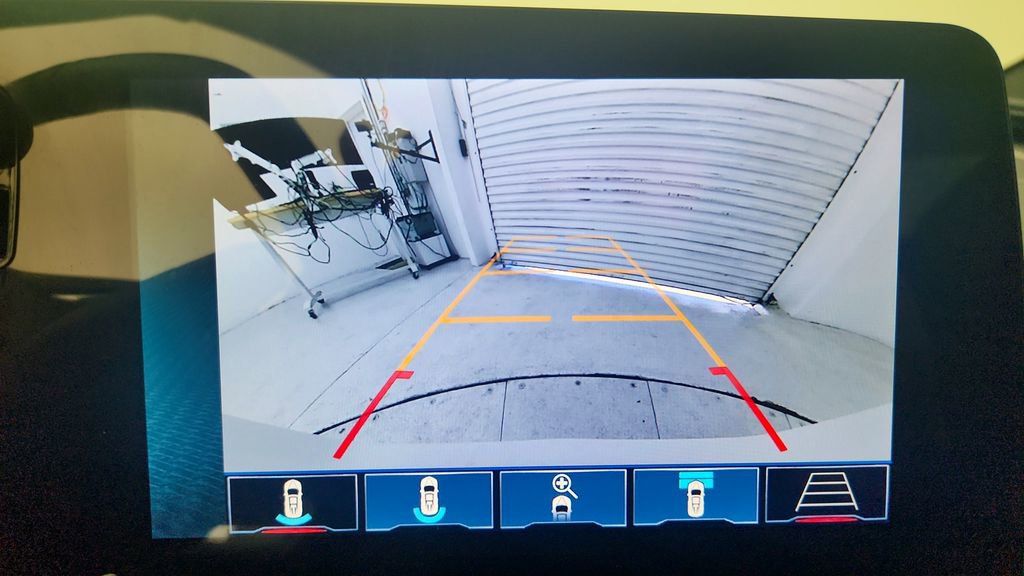 Used 2024 Chevrolet Corvette Z06 image 21