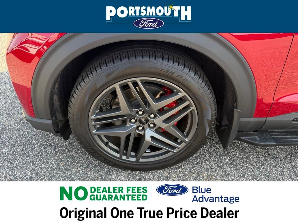 Certified 2025 Ford Explorer ST image 31