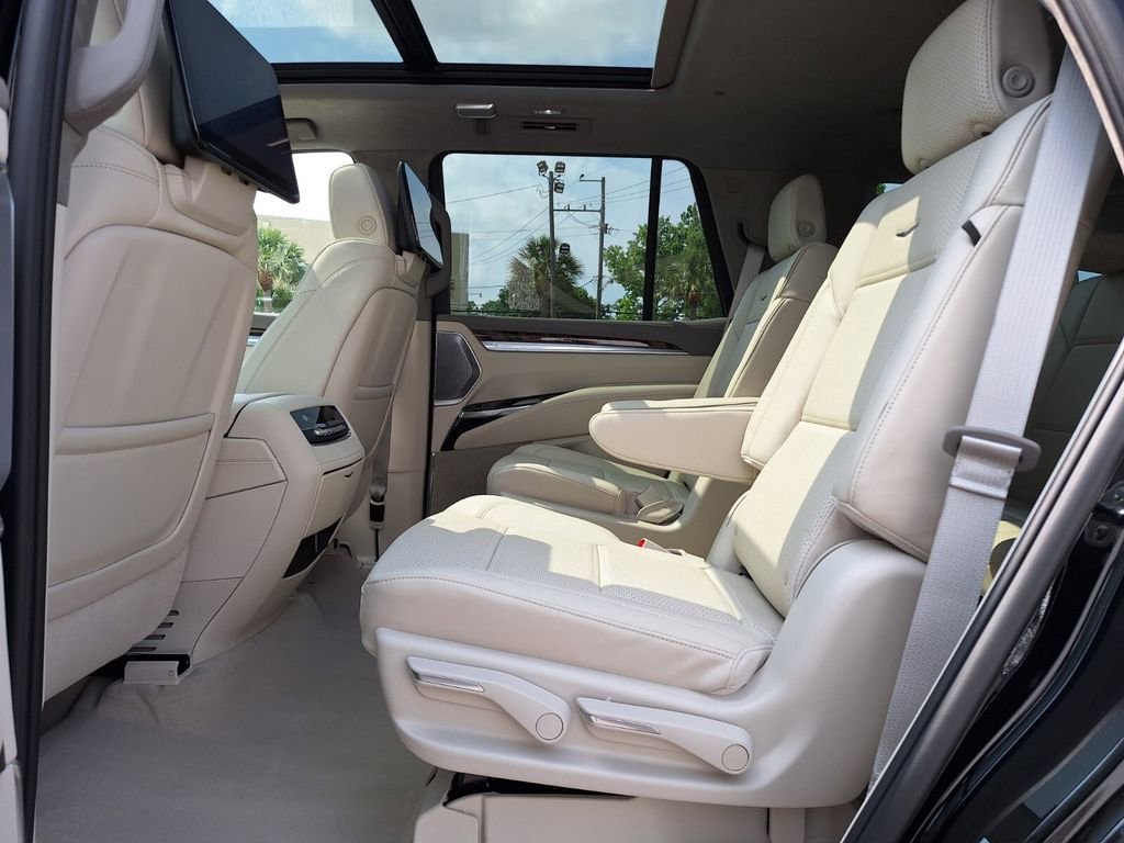New 2026 Cadillac Escalade Platinum Sport RWD image 13
