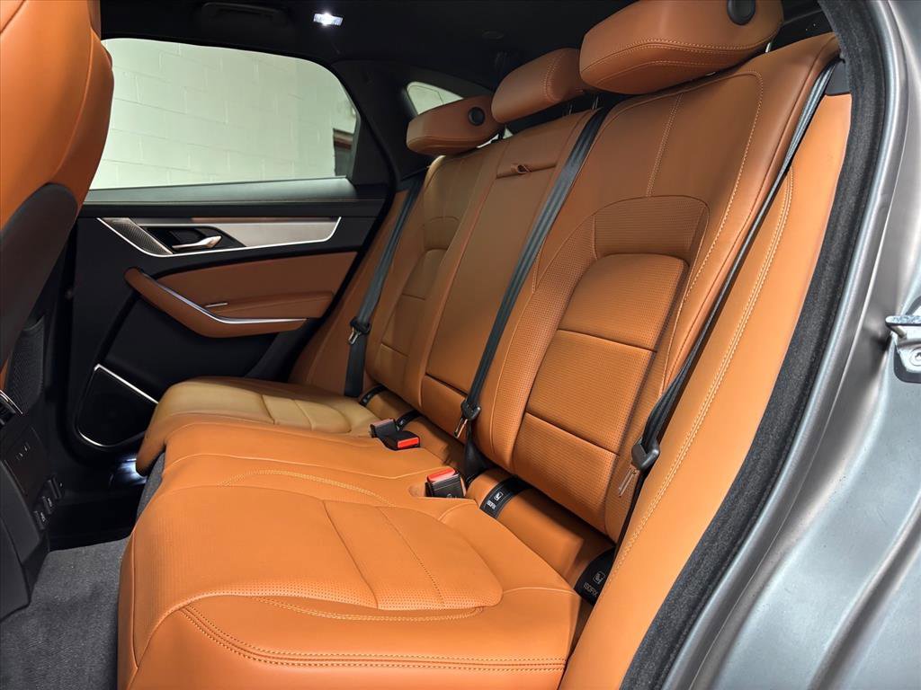New 2026 Jaguar F-PACE R-Dynamic S image 29