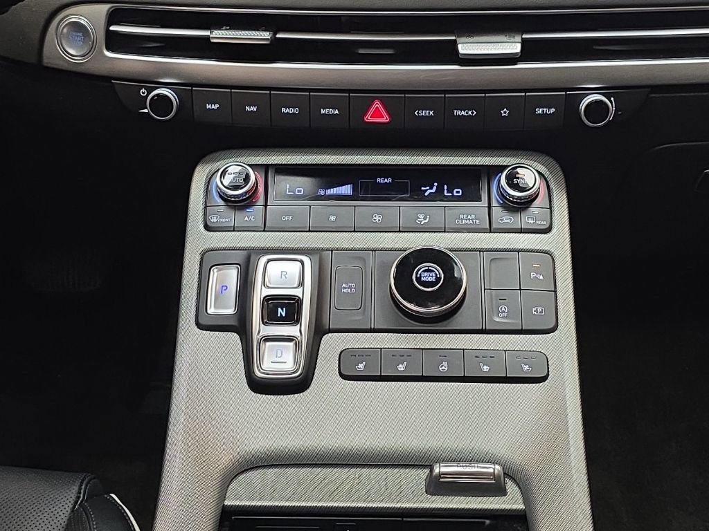Used 2025 Hyundai Palisade SEL image 22