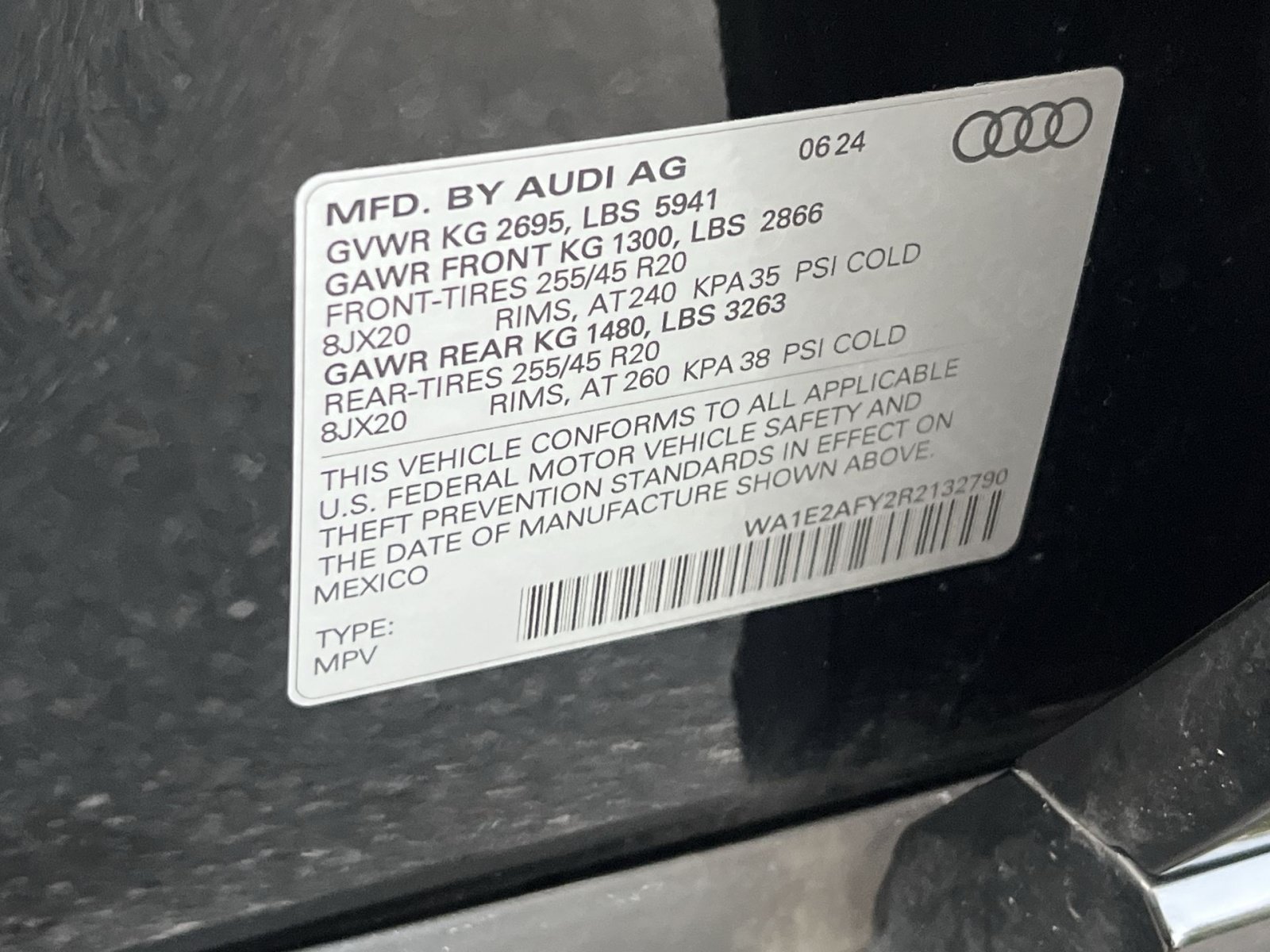 Used 2024 Audi Q5 e Premium Plus AWD/4WD image 45