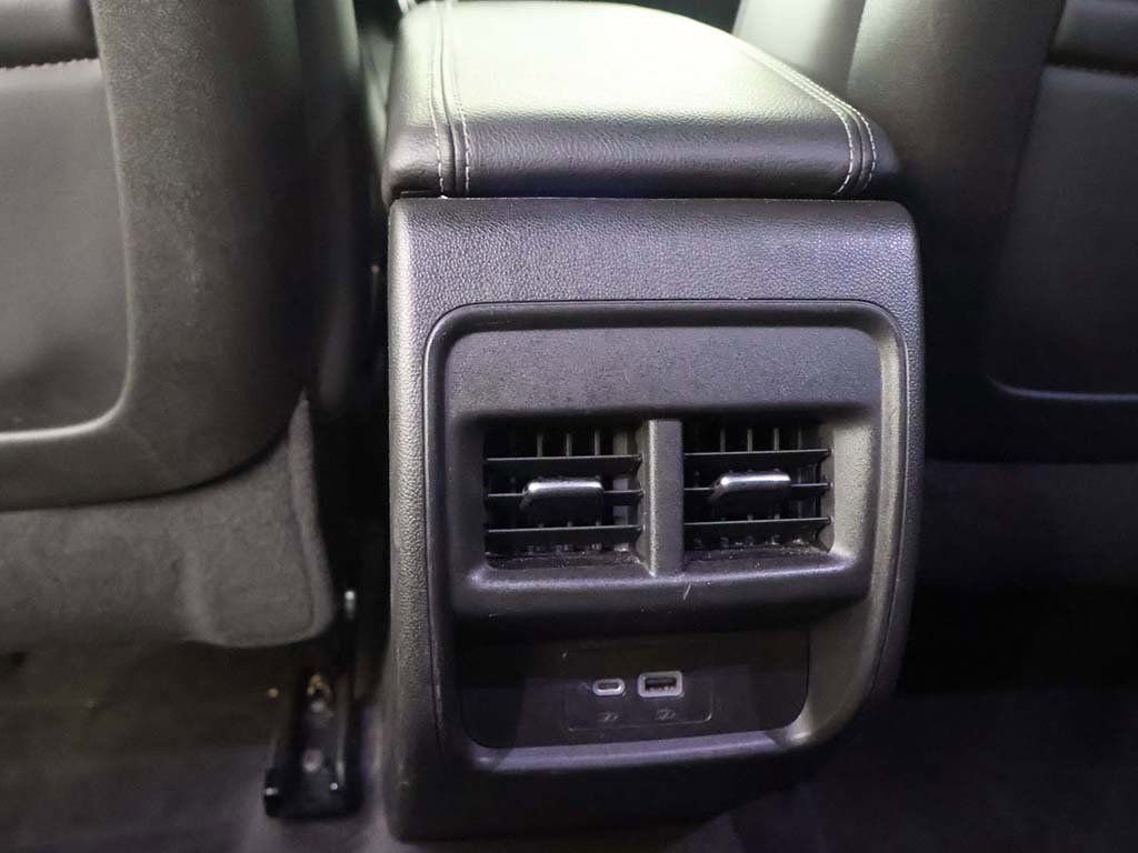 Used 2024 Cadillac XT4 Premium Luxury image 45