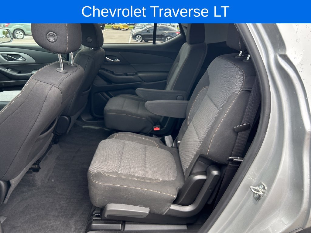 Used 2020 Chevrolet Traverse LT FWD image 14