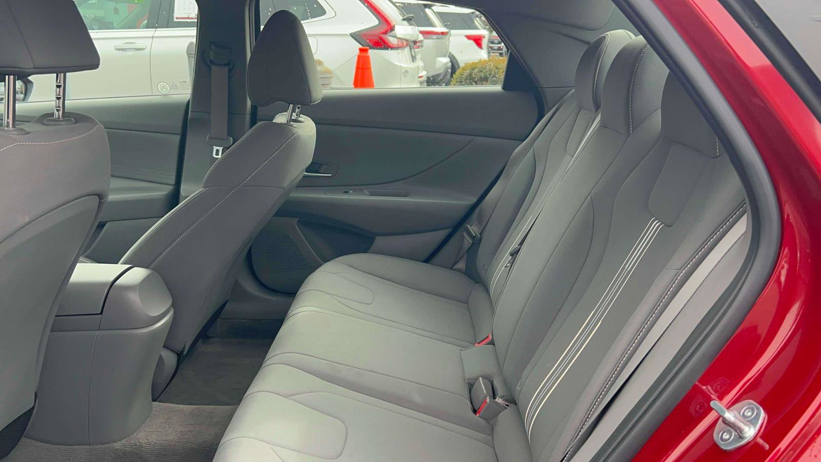 Used 2023 Hyundai Elantra SEL image 25