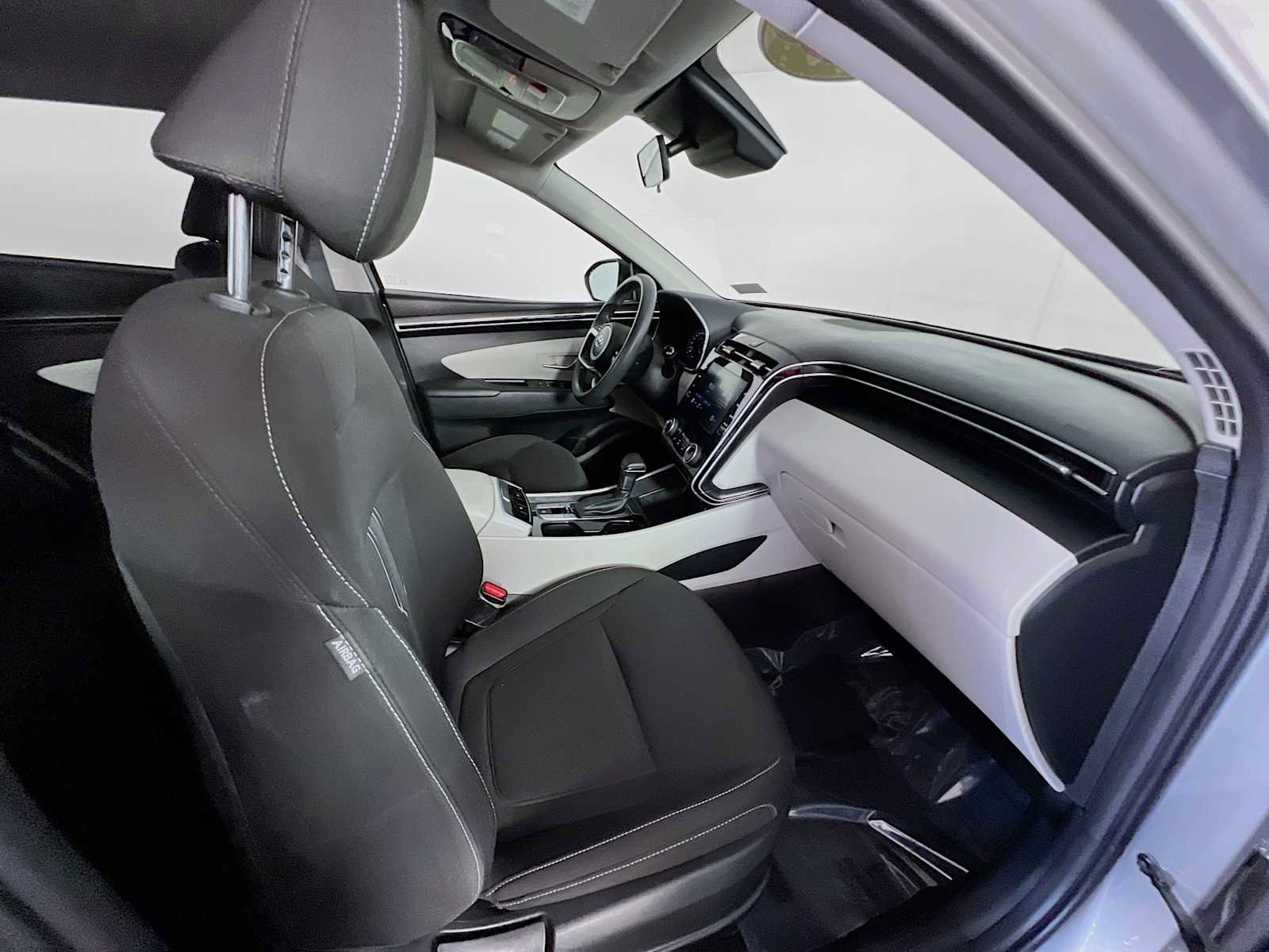 Certified 2023 Hyundai Tucson SEL AWD/4WD image 27