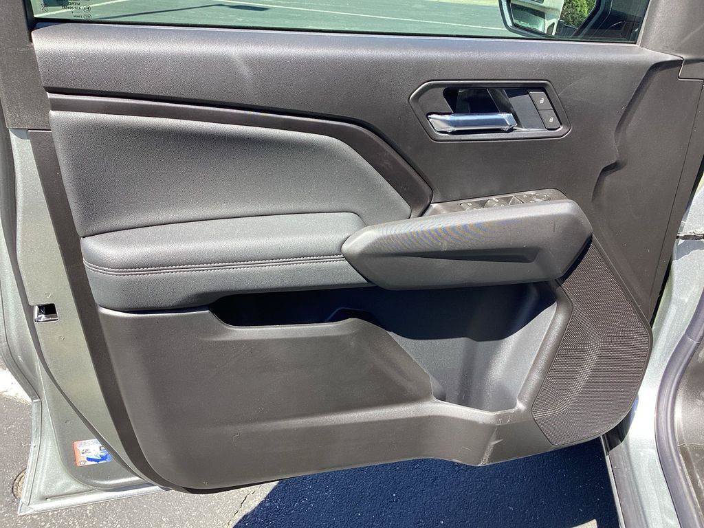 New 2026 Chevrolet Colorado LT w/ LT Convenience Package RWD image 19