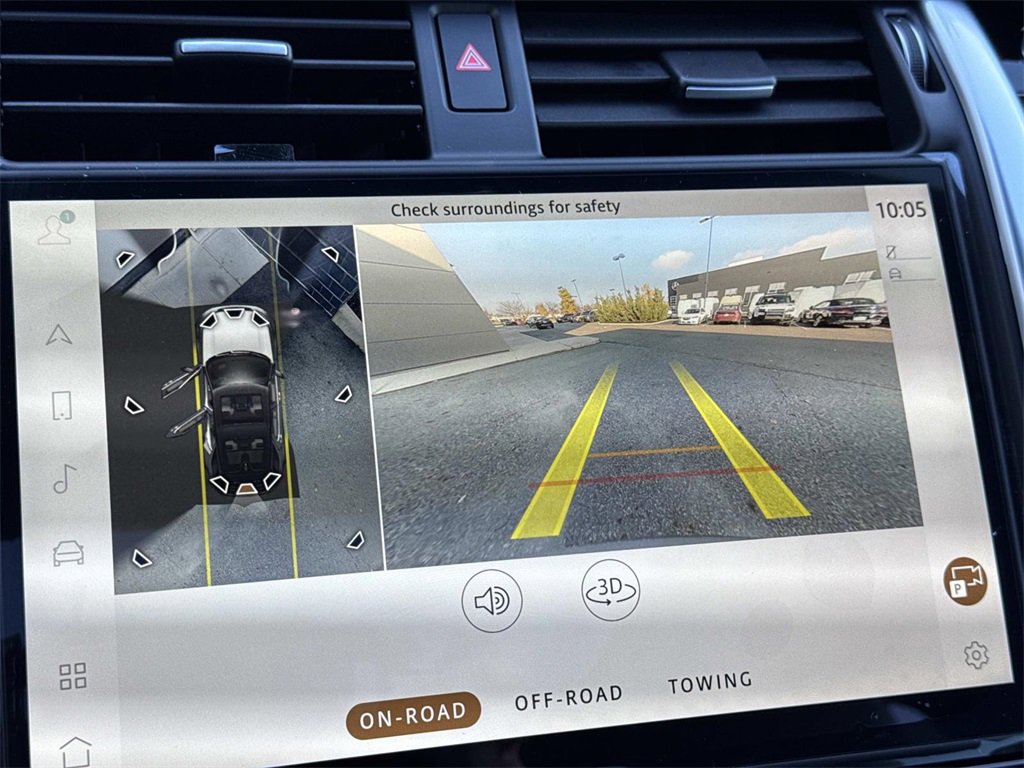 New 2025 Land Rover Discovery S image 25