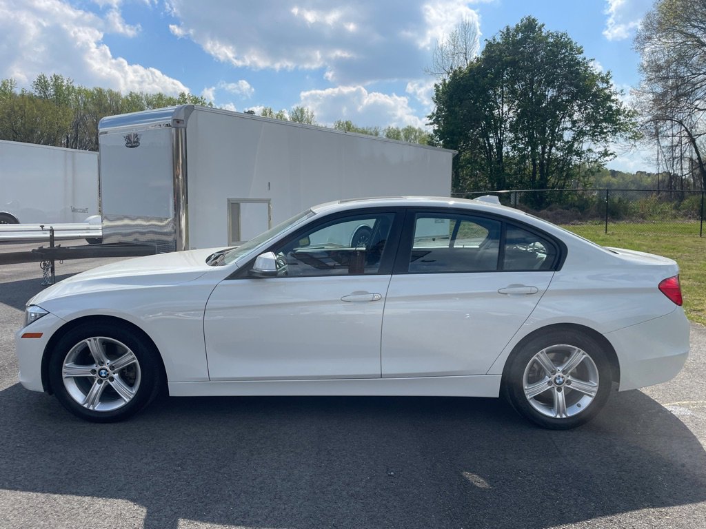 Used 2015 BMW 328i Sedan RWD image 3