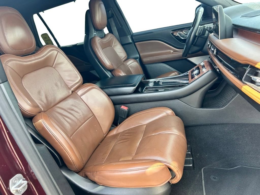 Used 2020 Lincoln Aviator Reserve w/ Equipment Group 201A AWD/4WD image 6
