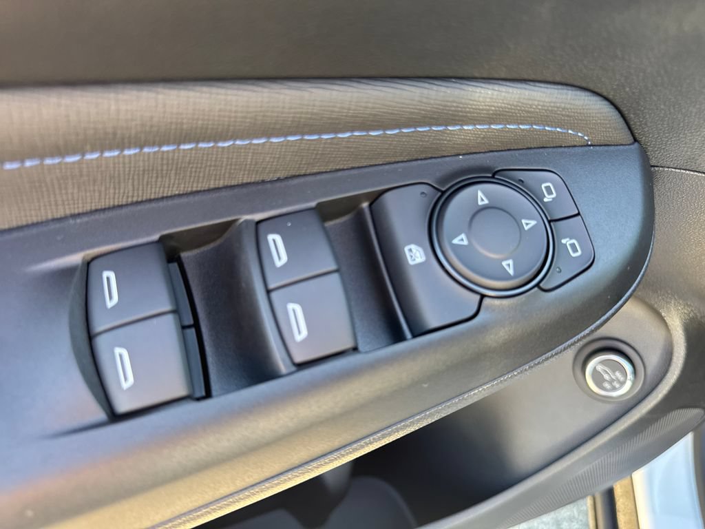 New 2026 Buick Envista Sport Touring w/ Convenience I Package FWD image 16