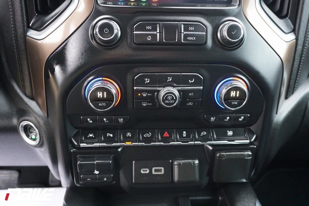 Used 2019 Chevrolet Silverado 1500 High Country image 29