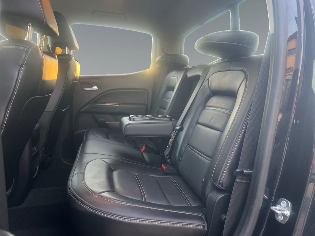 Used 2018 GMC Canyon Denali image 13