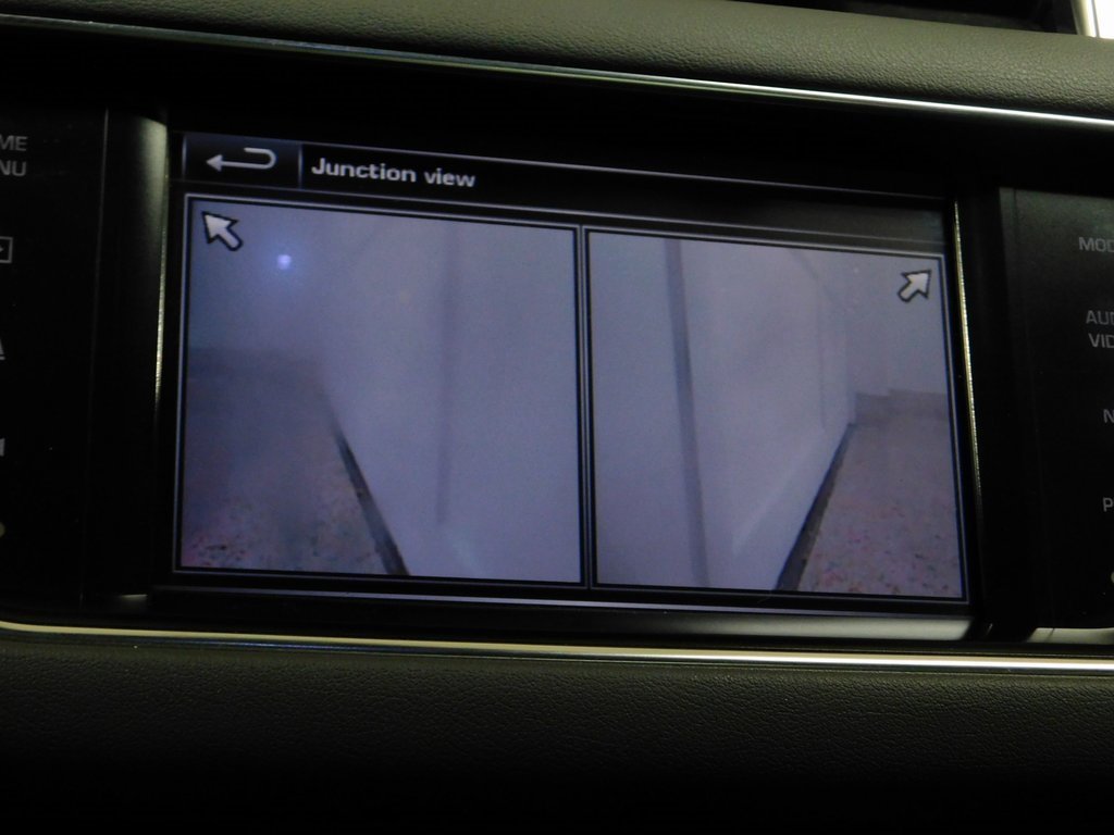 Used 2014 Land Rover Range Rover Sport HSE image 52