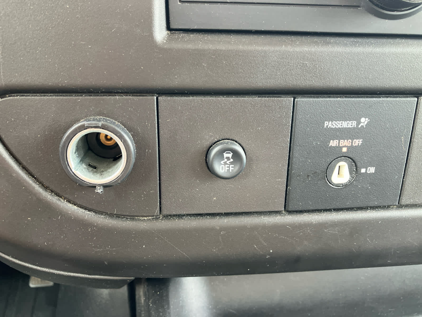 Used 2022 GMC Savana 2500 w/ Driver Convenience Package RWD image 25
