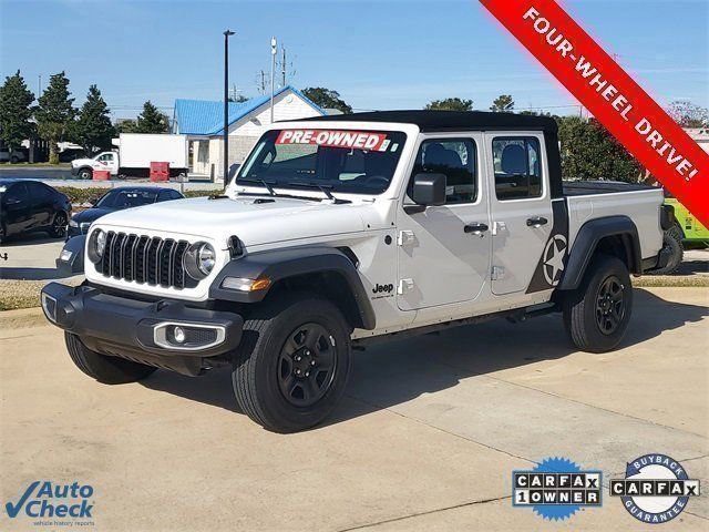Used 2024 Jeep Gladiator Sport image 1