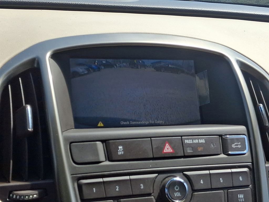Certified 2013 Buick Verano image 18